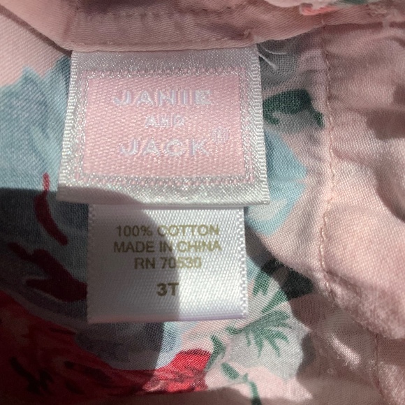 Girl’s Pink Flowered Top - Picture 4 of 4